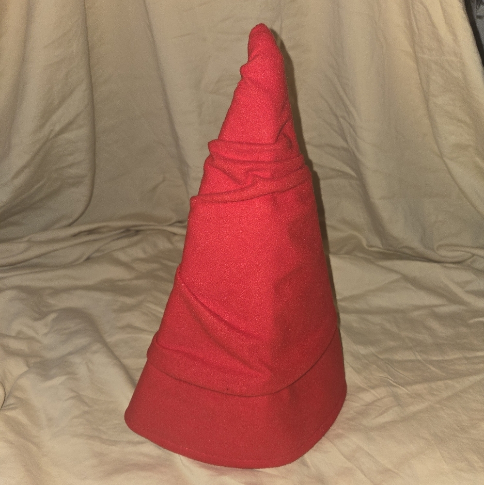 Gnome Pointy Hat